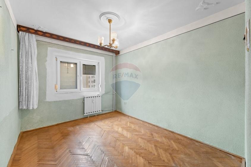 Apartament 3 camere, decomandat, Micalaca 300 -N.Titulescu, Etj 3/5 - 8