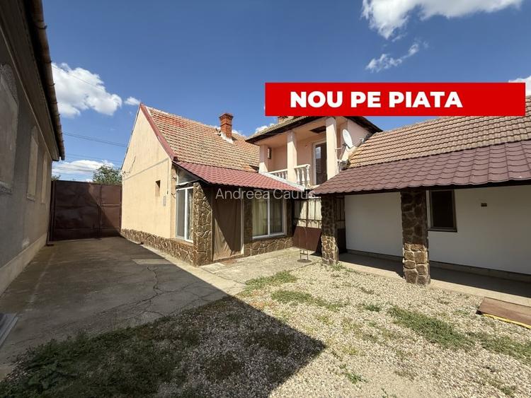 Casa individuala 2 camere, 80mp utili, 997 teren in Utvin