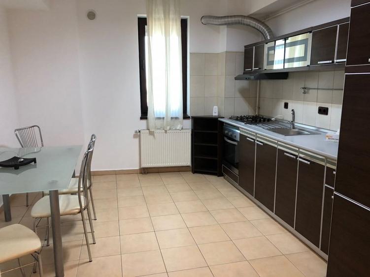 Inchiriere Apartament 3 Camere 115 mp utili, Mosilor x Traian, Bloc 2007 - 9