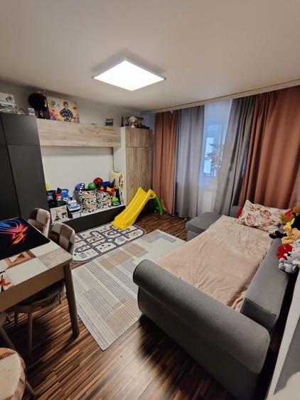 Vind apartament 2 camere - 5
