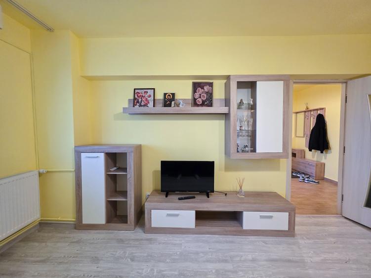 Dristor - Rm Sarat - stradal, Apartament 2 Camere Semidecomandat - 2