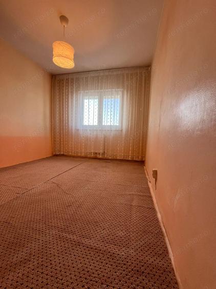 Vanzare apartament 3 camere, bloc anvelopat, centrala proprie, Giurgiu - 4