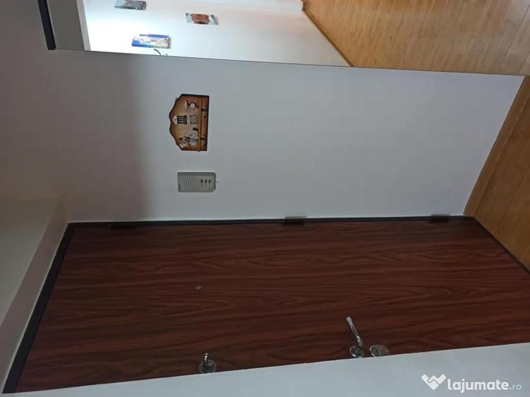 Apartament cu 3 camere si loc de parcare zona Statiei de Salvare Constanta - 1