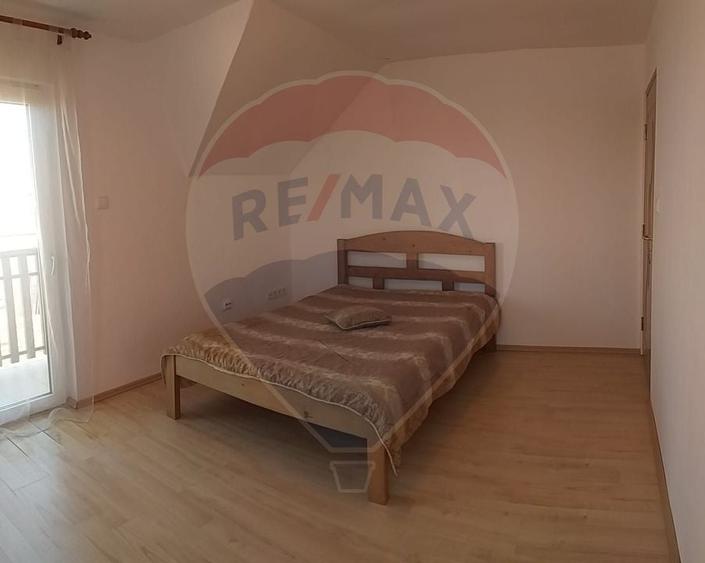 Casă cu mansardă cu 5 camere de vânzare în zonă metropolitană Paleu - 13