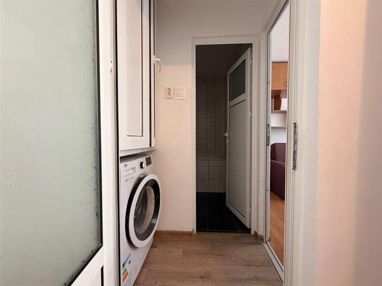 Apartament cu 2 camere semidecomandat în Bartolomeu