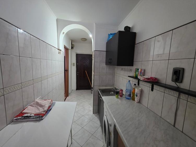 Dristor, rond, Baba Novac, 5 minute metrou, 10 minute mall Park Lake - 9