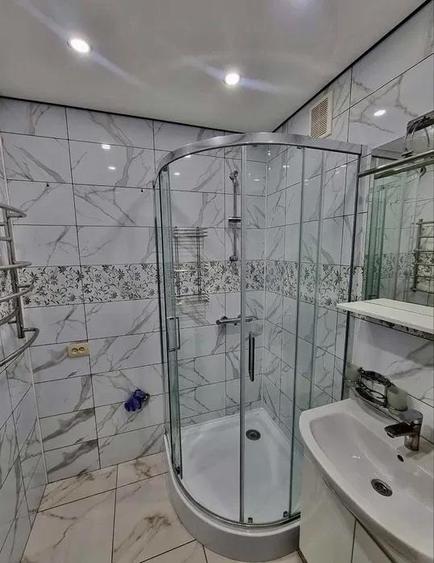 Garsoniera spa?ioasa in Berceni - 2