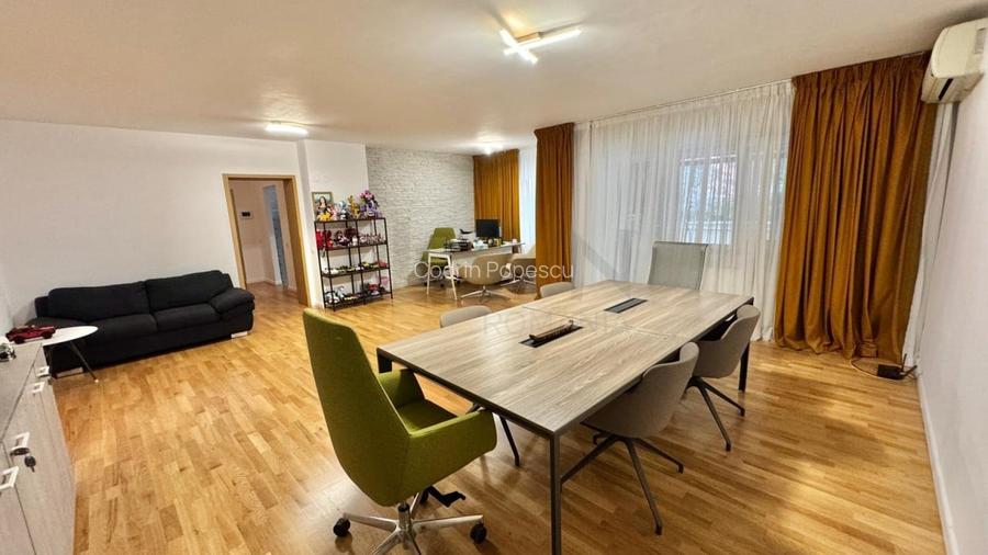 REA1024734 Apartament 3 camere l Curte l Parcare