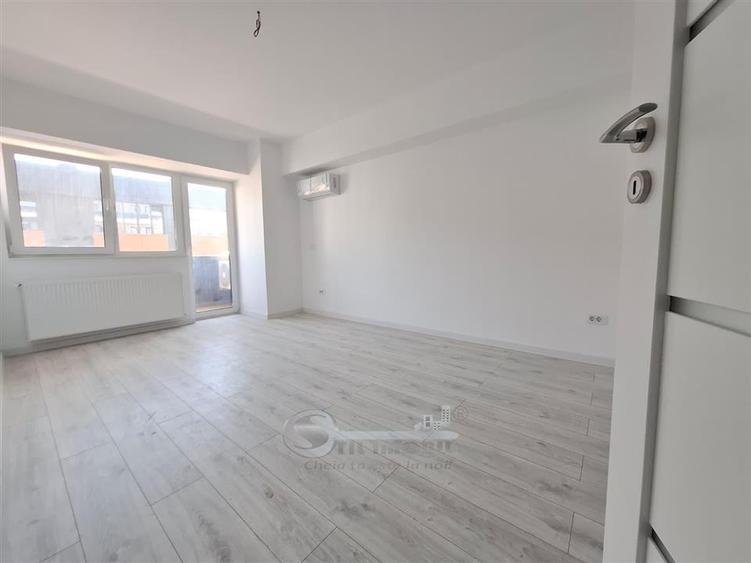 Apartament cu 2 camere decomandat în Galata