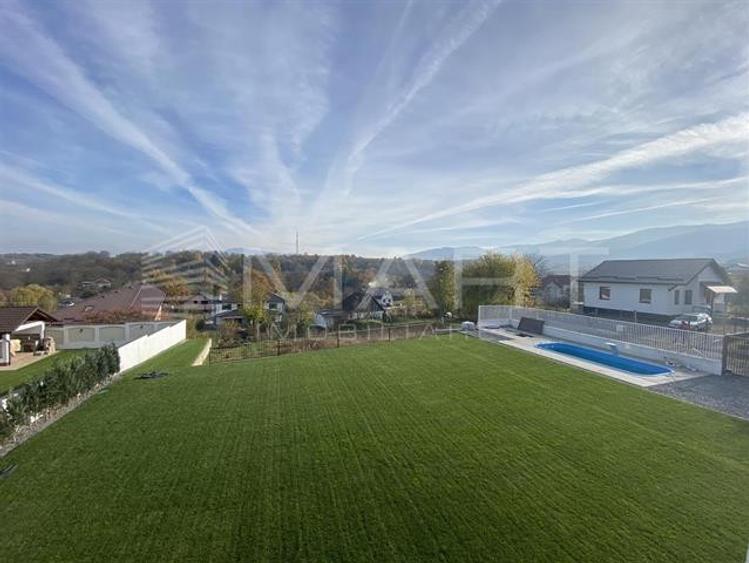 Vila de lux 5 camere +1500mp teren Cisnadie - 9