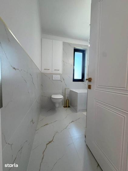 Casă cu 4 camere cu Teren 320 Mp în Central