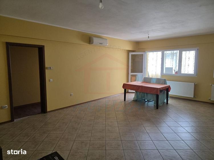 Apartament cu 3 camere în Siderurgiștilor