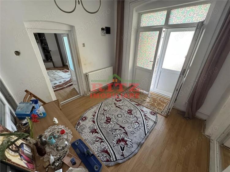 Casă cu 3 camere cu Teren 705 Mp în Piatra