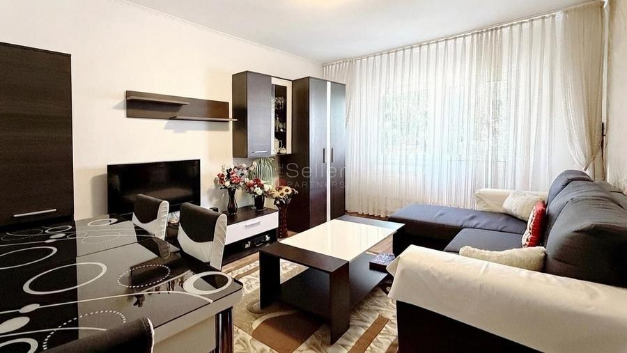 Apartament cu 3 camere decomandat, mobilat în Astra