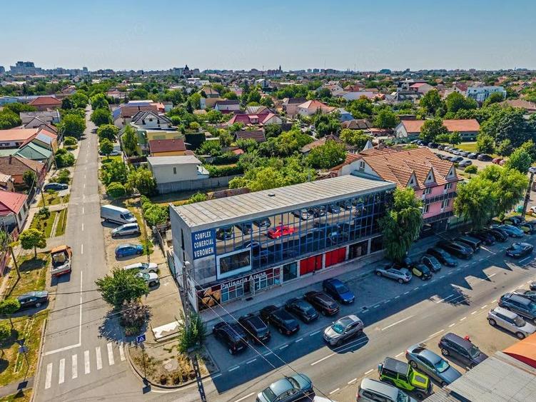 Spațiu comercial, de 20 mp, în Mehala