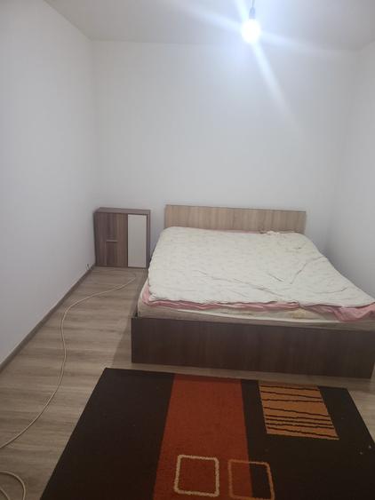 Apartament cu 2 camere nedecomandat în Central