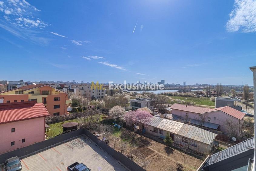 Apartament cu 4 camere decomandat în Sisești