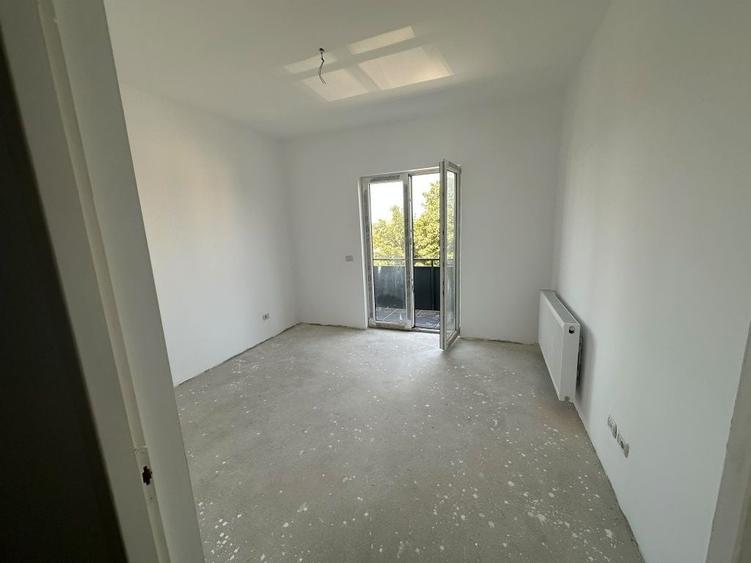 Vand apartament str Retezatului 2 - 5