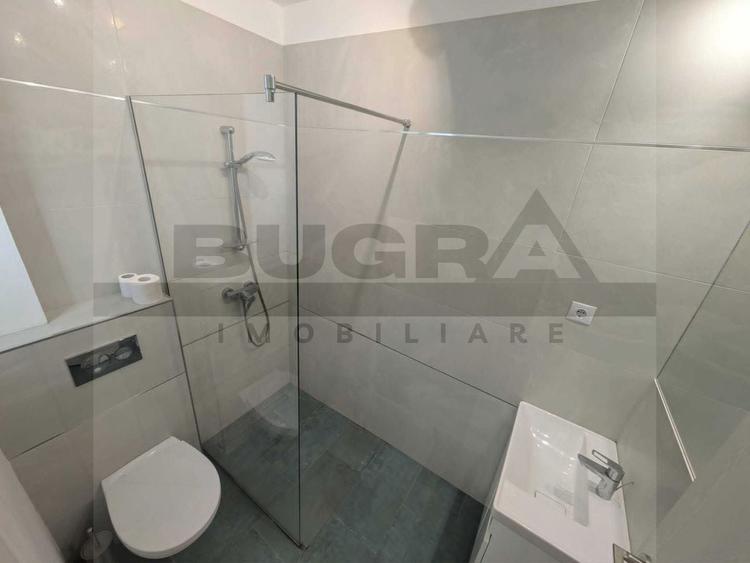 Apartament de 2 camere, 50mp, decomandat, zona UMF - 7