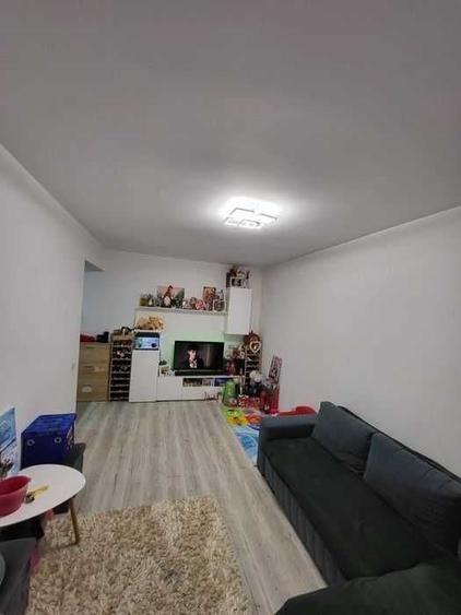 Apartament cu 2 camere decomandat în Chiajna