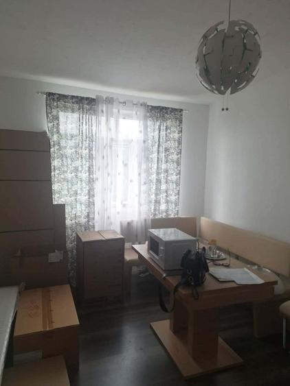 Apartament cu 2 camere decomandat în Porțile de Fier II