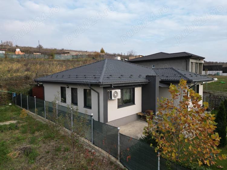 Vind casa in Tomesti deal ,o statie dupa primarie ,construita de proprietar! - 2
