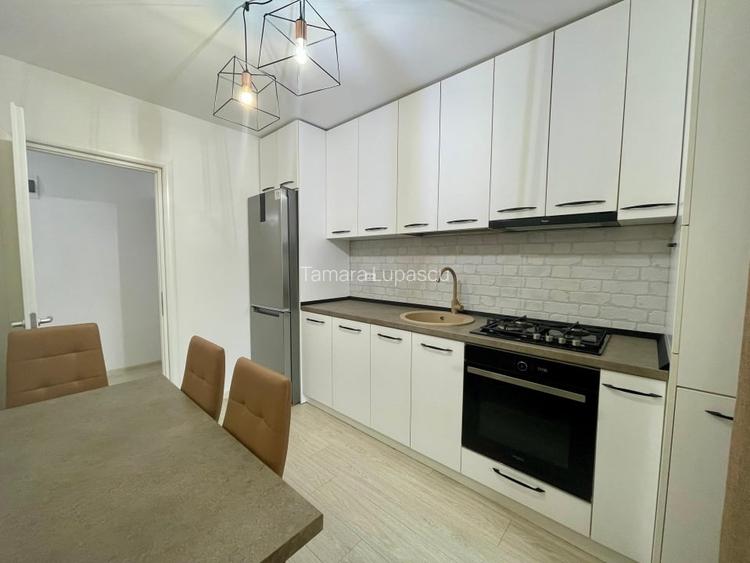 Apartament modern, bloc nou, Central