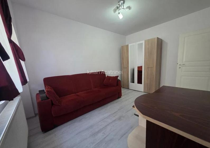 APARTAMENT 2 CAMERE, BLOC NOU, MOBILAT SI UTILAT, LOC PARCAR