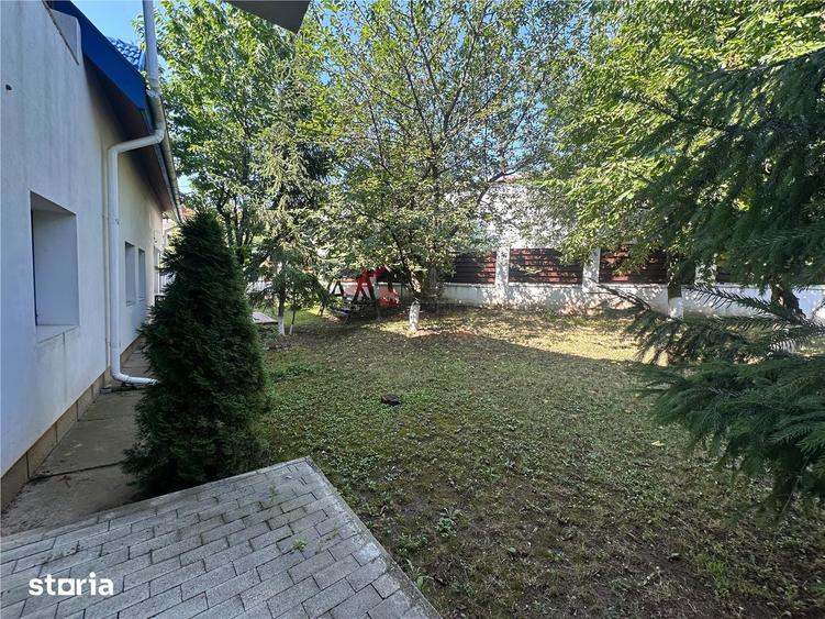 Casă cu 4 camere cu Teren 1000 Mp în Bucium