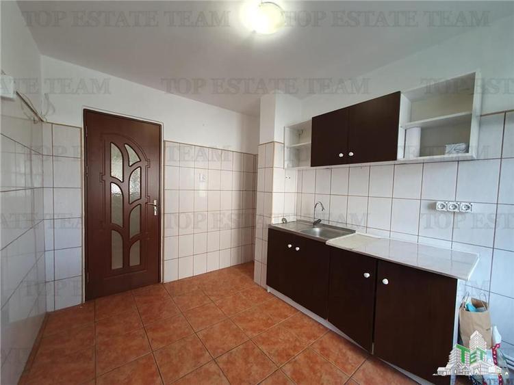 Inchiriez 2 camere nemobilat parter inalt Casa de Cultura CONSTANTA - 6