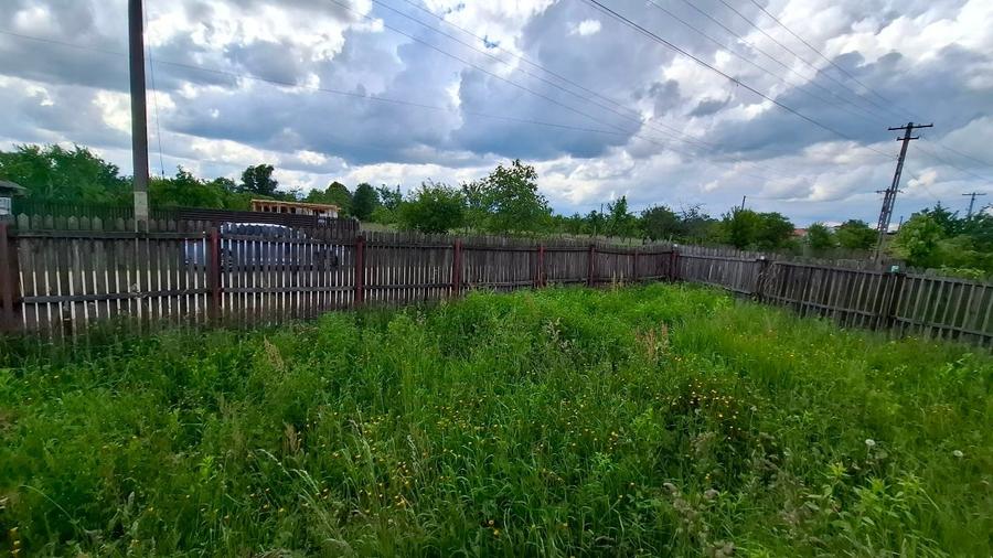 Casa Moraresti 3 camere parter si teren stradal intravilan 4522 mp - 12