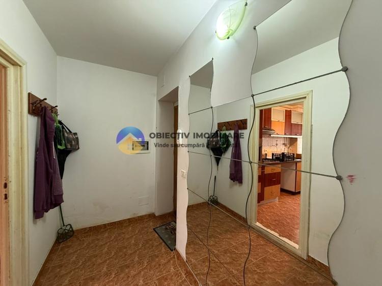 Apartament de vanzare - 2 camere - Precista / Parter - 11