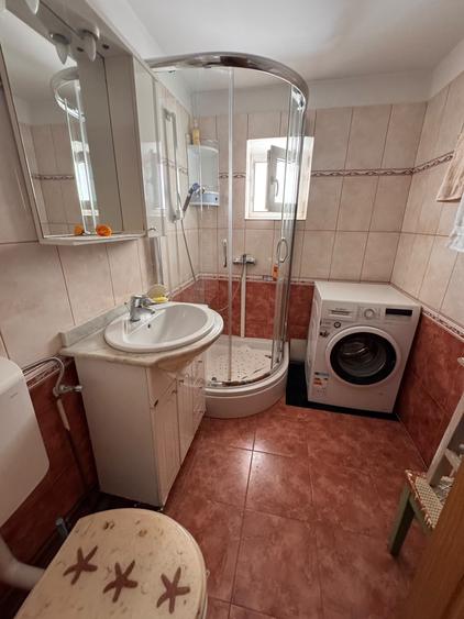 Apartament cu 3 camere în Militari