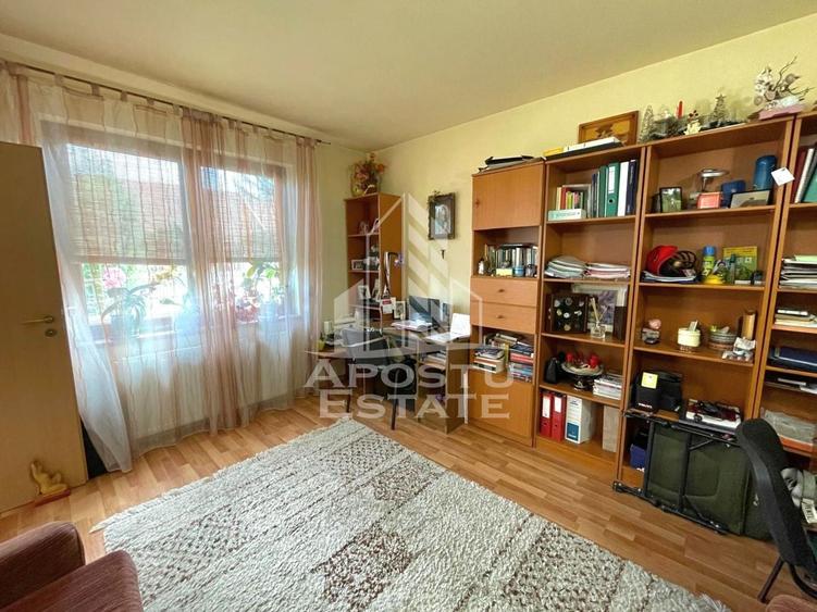 Casa individuala de vanzare, 7 camere,3 bai, garaj, Aradului,Timisoara - 13