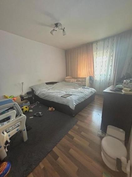 61000 euro-Garsoniera decomandata Gorjului-centrala proprie- bloc 1981 - 6