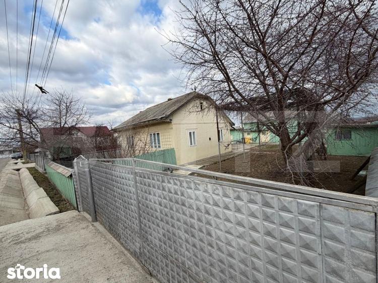 Casa batraneasca , renovabila , 1586 mp teren , Dumbraveni Suceava - 1