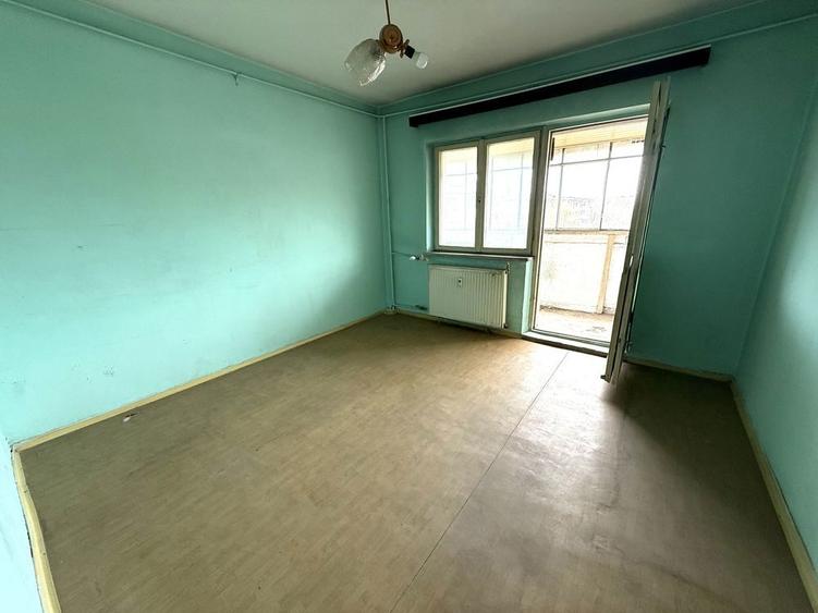 Apartament 3 camere decomandat Rovine-Damarin - 4