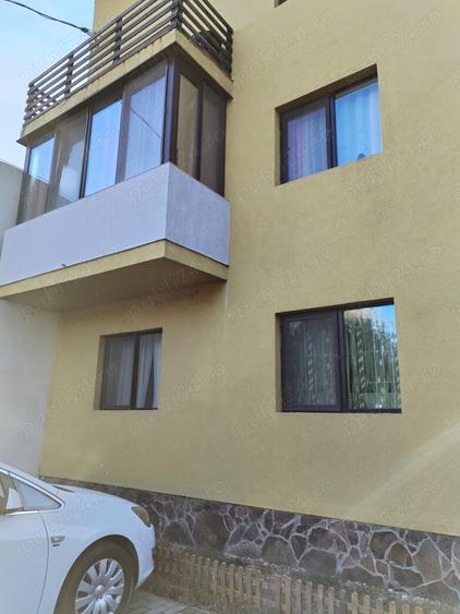 Vand apartament cu 2camere - 1