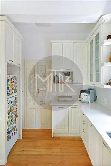 Exclusiv | Vila  5 camere Iancu Nicolae | 2 Locuri de  parcare - 10