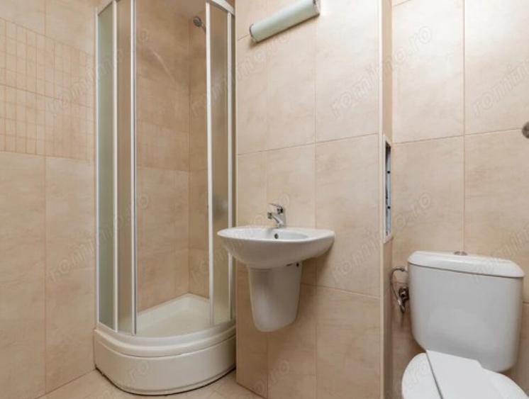 1 camera in zona Aradului - 2