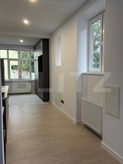 Apartament cu 2 camere decomandat, mobilat în Ultracentral