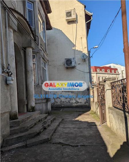 Udriste, 3 vile #537;i teren 1745 mp , deschidere 18 m - 1