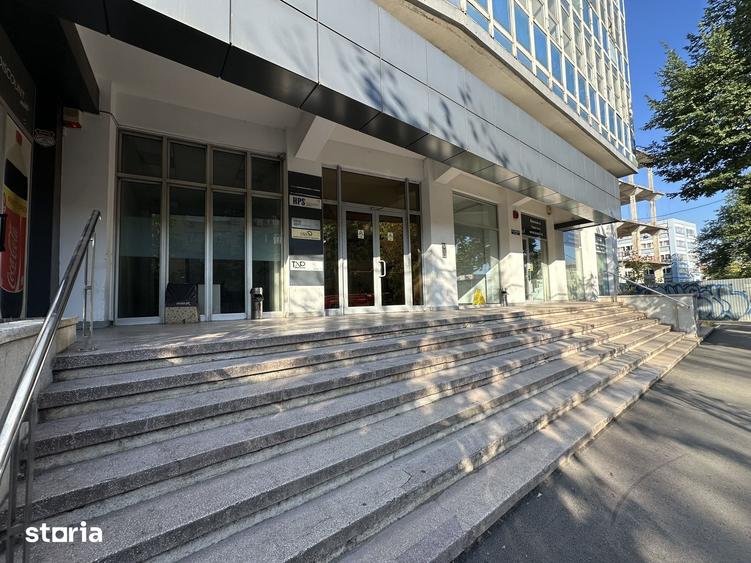 Spațiu comercial, de 86 mp, în Obor
