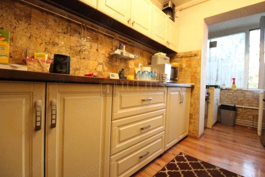 Zona Lipovei, 3 camere, centrala proprie. - 5