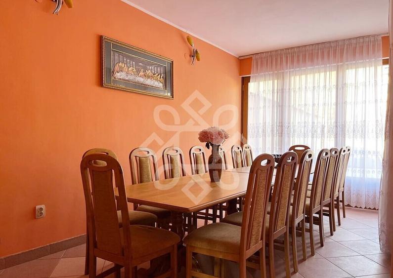 Vila pe Malul Crisului, strada Facliei Oradea - 5