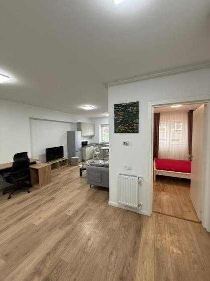 Garsoniera de închiriat,cocheta și spațioasă lângă Mall Plaza-centrala proprie - 5