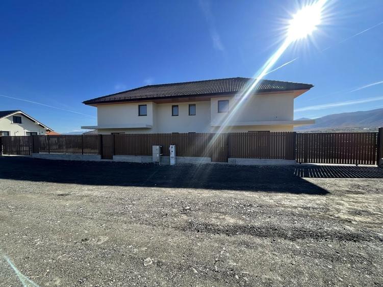 Casa(duplex) -Cisnadie-str.Prunului-Priveliste superba - 6