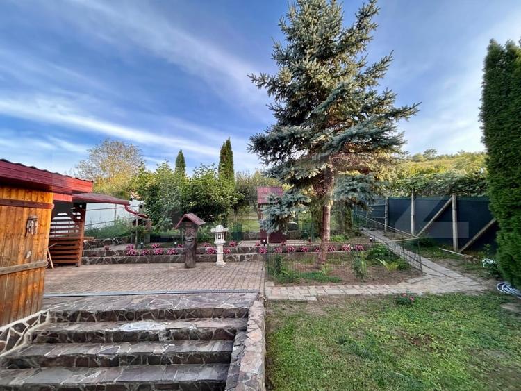 Casa moderna cu design deosebit,situata intr-o zona linistita. - 3