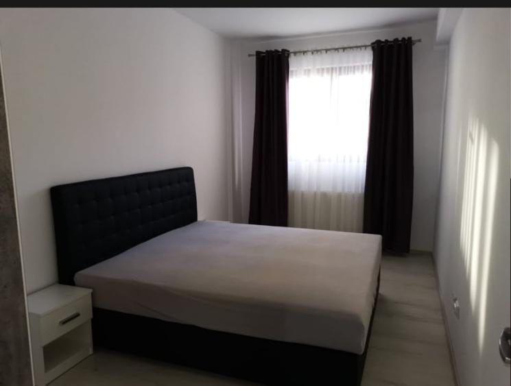 Apartament cu 3 camere, 77 mp, terasa 68 mp, parcare, zona Baciu - 2