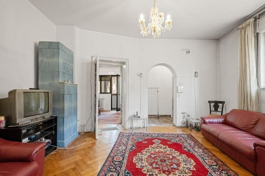 VANZARE VILA 9 CAMERE STEFAN CEL MARE-RADU DE LA AFUMATI || COMISION 0% - 16